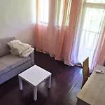 Gasthof Bor, Warna