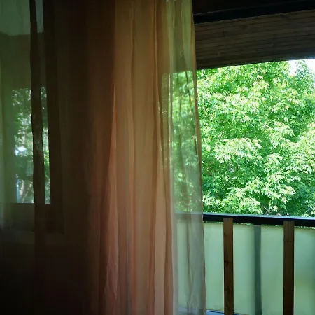 Bor, Casa de hóspedes Varna